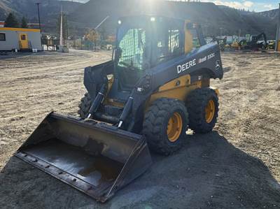 John Deere 332G Skid Steer
