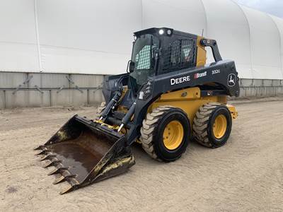 John Deere 332G Skid Steer