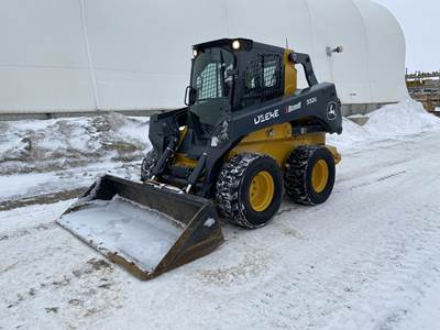 John Deere 332G Skid Steer