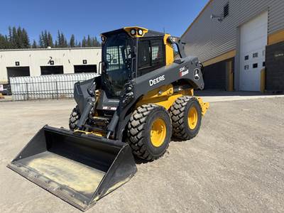 John Deere 334 P Track Skid Steer