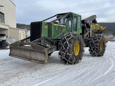 John Deere 748H Skidder
