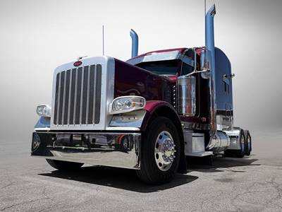 Peterbilt 389 Sleeper Semi Truck - 485HP
