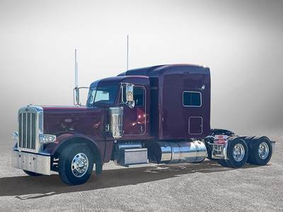 Peterbilt 389 Sleeper Semi Truck - 485HP