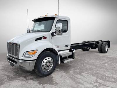 Peterbilt 537 Sleeper Semi Truck - 260HP