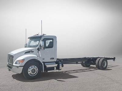 Peterbilt 537 Sleeper Semi Truck - 260HP