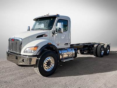 Peterbilt 548 Sleeper Semi Truck - 350HP