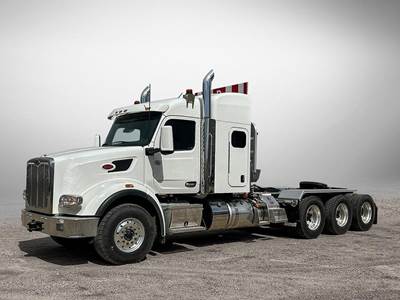 Peterbilt 567 Tri Axle Sleeper Semi Truck - Cummins 565HP