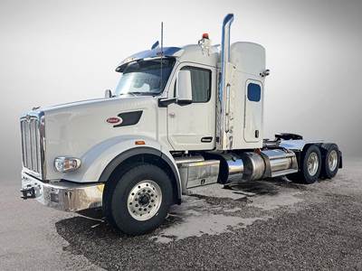 Peterbilt 567 Sleeper Semi Truck - 565HP