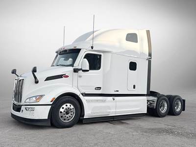 Peterbilt 579 Sleeper Semi Truck - 80" Raised Roof Sleeper, 455HP