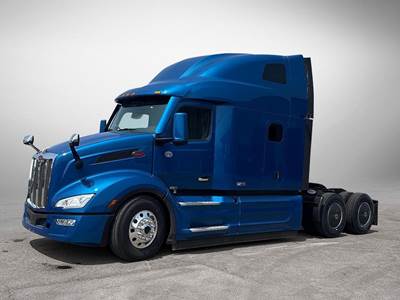 Peterbilt 579 Sleeper Semi Truck - 80" Raised Roof Sleeper, 455HP