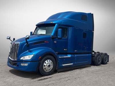 Peterbilt 579 Sleeper Semi Truck - 80" Raised Roof Sleeper, 455HP