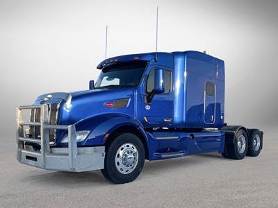 Peterbilt 579 Sleeper Semi Truck - 80" Mid Roof Sleeper, Paccar 510HP