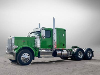 Peterbilt 589 Sleeper Semi Truck - 510HP