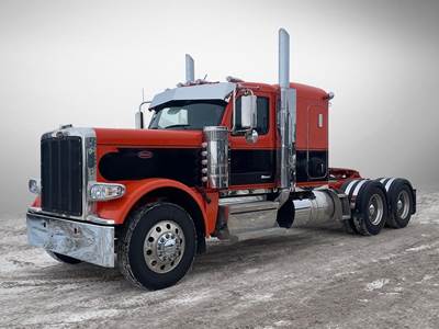 Peterbilt 589 Sleeper Semi Truck - Paccar 510HP