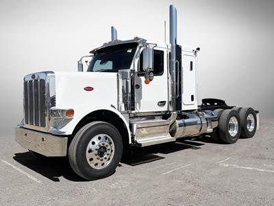 Peterbilt 589 Sleeper Semi Truck - Cummins 565HP