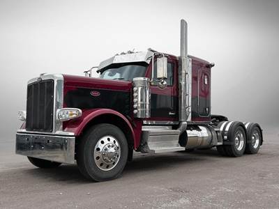 Peterbilt 589 Sleeper Semi Truck - 510HP