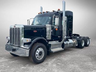 Peterbilt 589 Sleeper Semi Truck - 500HP