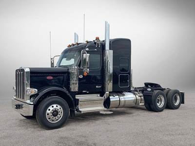 Peterbilt 589 Sleeper Semi Truck - 500HP