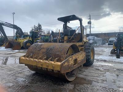 Caterpillar 563 Smooth Drum Roller Compactor