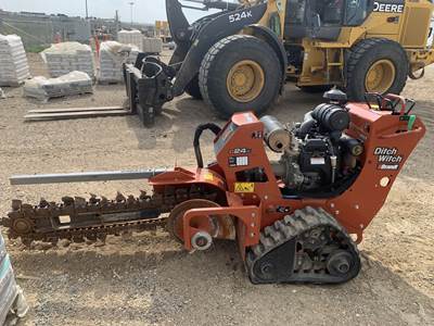 Ditch Witch C24X Trencher