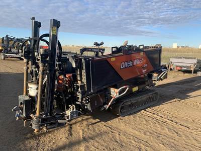 Ditch Witch JT24 Trencher