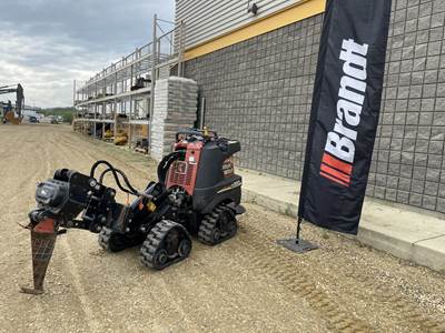 Ditch Witch Z300 Trencher