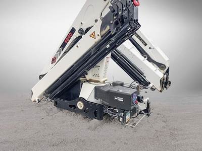 IMT 1610 Truck-Mounted Knuckle Boom Crane