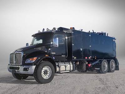 Kenworth T480 Tandem Axle Vacuum Truck - 360HP