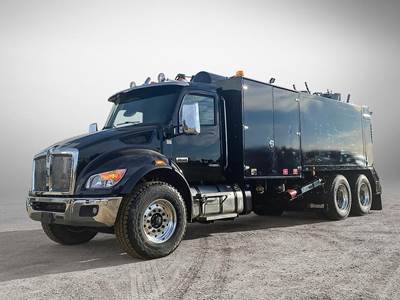 Kenworth T480 Tandem Axle Vacuum Truck - 360HP