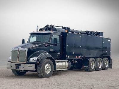 Kenworth T880 Vacuum Truck