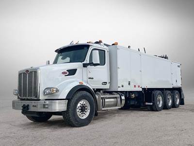 Peterbilt 567 Tri Axle Vacuum Truck - 510HP
