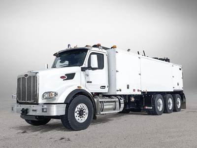 Peterbilt 567 Vacuum Truck - 510HP