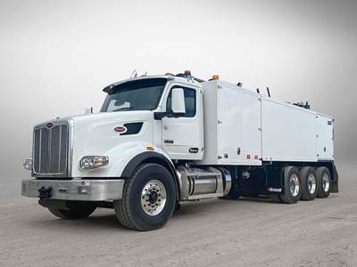 Peterbilt 567 Tri Axle Vacuum Truck - 510HP