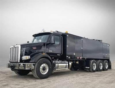 Peterbilt 567 Tri Axle Vacuum Truck - 510HP