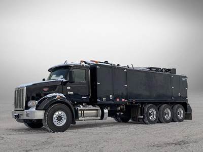Peterbilt 567 Tri Axle Vacuum Truck - 510HP