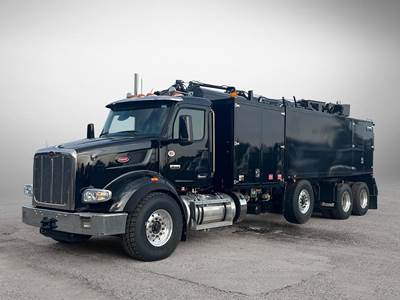 Peterbilt 567 Vacuum Truck - 510HP