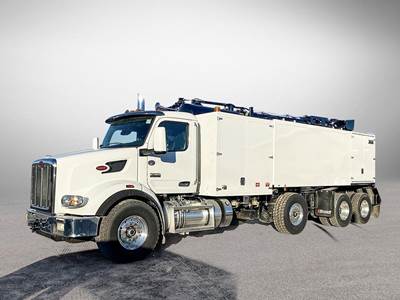 Peterbilt 567 Vacuum Truck - 510HP