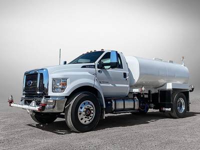 Ford F-750 Water Truck