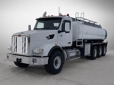 Peterbilt 567 Water Truck - 510HP