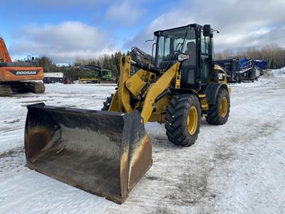 Caterpillar 908M Wheel Loader