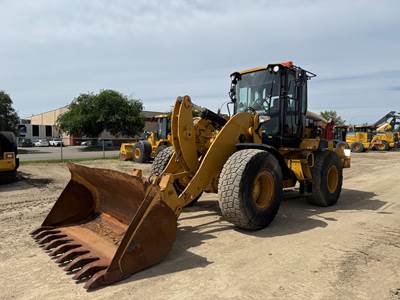 Caterpillar 938M Wheel Loader