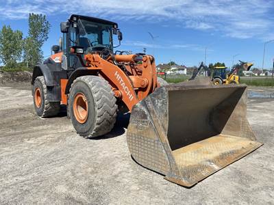Hitachi ZW220 Wheel Loader