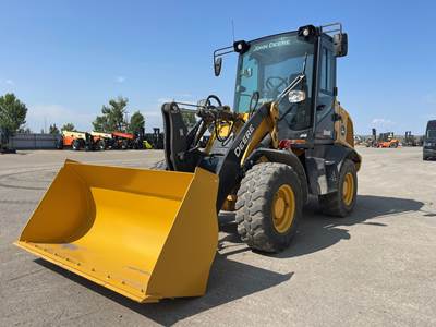John Deere 244 P Wheel Loader