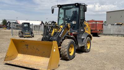 John Deere 244 P Wheel Loader