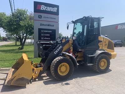 John Deere 244L Wheel Loader