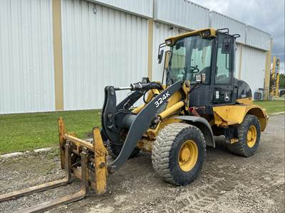 John Deere 324K Wheel Loader