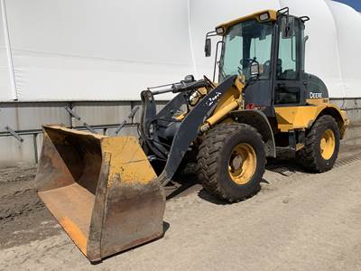 John Deere 324K Wheel Loader