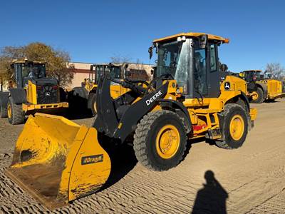 John Deere 444 P Wheel Loader