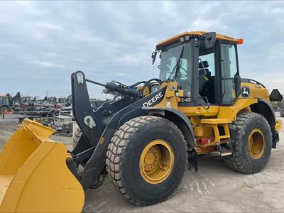 John Deere 524 P Large Wheel Loader