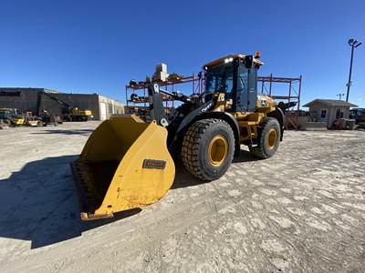 John Deere 524 P Large Wheel Loader